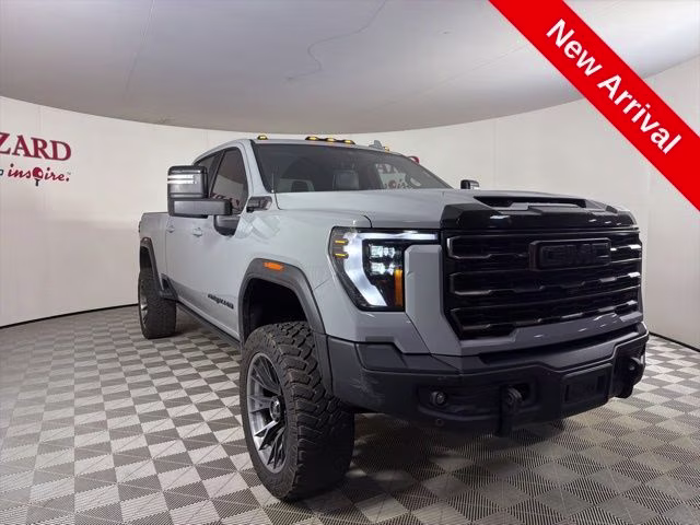 2025 GMC Sierra 4WD Crew Cab Standard Box AT4X's photo