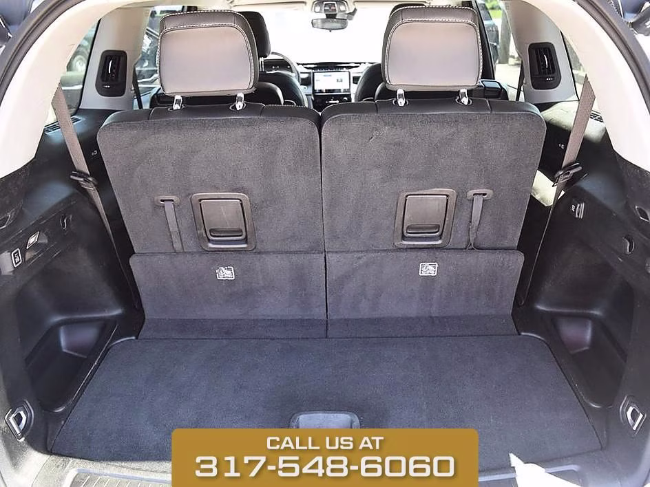 2023 Silver Jeep Grand Cherokee L Limited 4X4 SUV