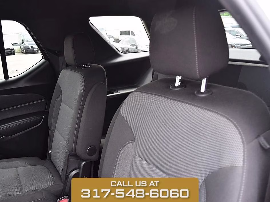 2023 Summit White Chevrolet Traverse LT FWD SUV