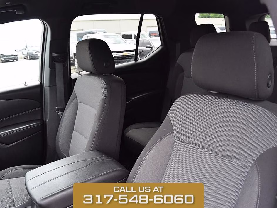 2023 Summit White Chevrolet Traverse LT FWD SUV