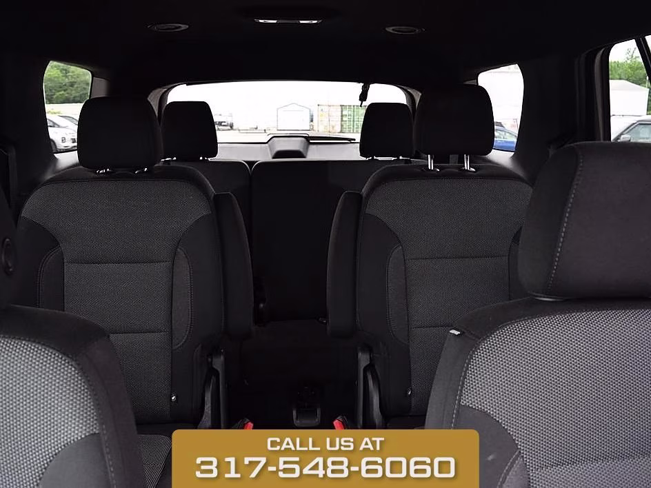 2023 Summit White Chevrolet Traverse LT FWD SUV