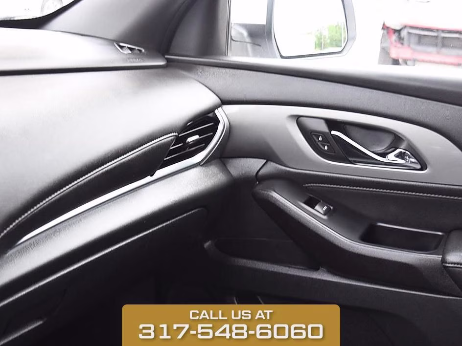2023 Summit White Chevrolet Traverse LT FWD SUV