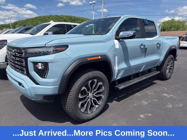 Glacier Metallic 2026 GMC Canyon Denali Crew Cab 4WD Pickup Truck Four-Wheel Drive 8-Speed Automatic
