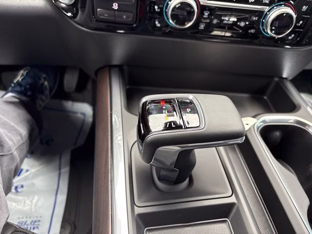 2026 Glacier White GMC Sierra 1500 SLT 4X4 Truck