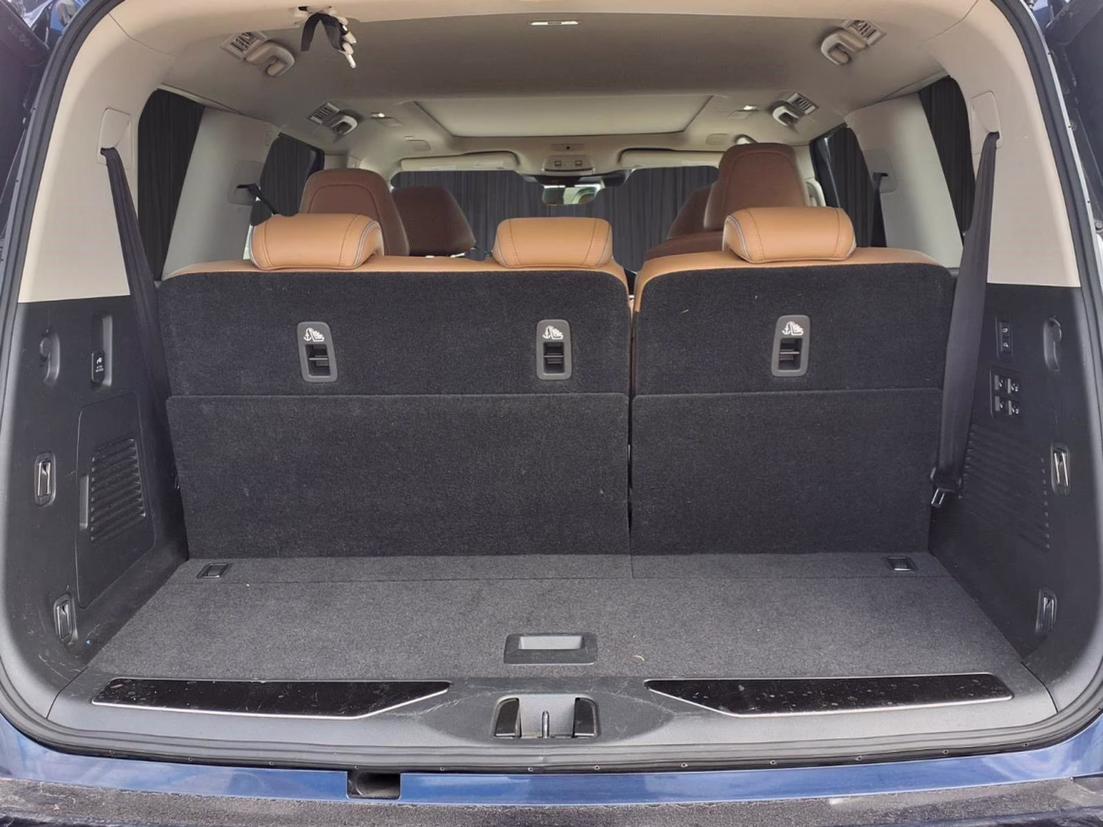 2025 Grand Blue INFINITI QX80 SENSORY 4X4 SUV
