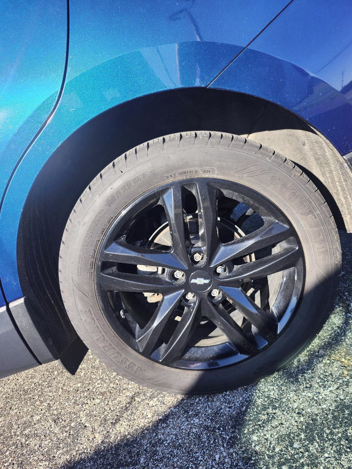 2020 Pacific Blue Metallic Chevrolet Equinox LT AWD SUV