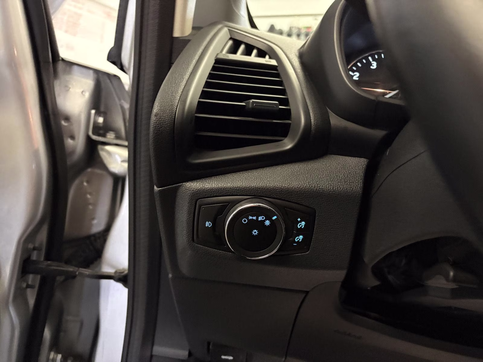 2019 Moondust Silver Ford EcoSport SE 4X4 SUV
