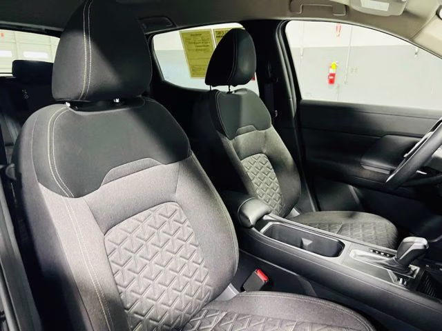 2025 Super Black Nissan Kicks SV FWD SUV
