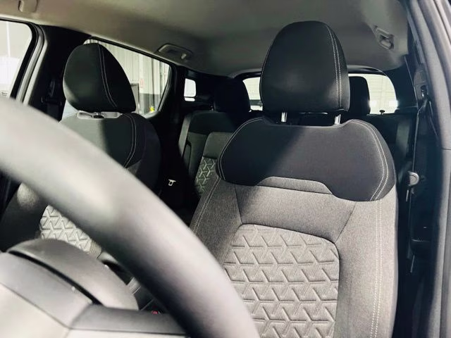 2025 Super Black Nissan Kicks SV FWD SUV