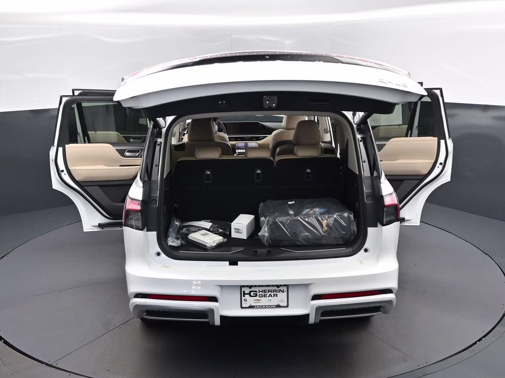 2026 White INFINITI QX80 PURE RWD SUV