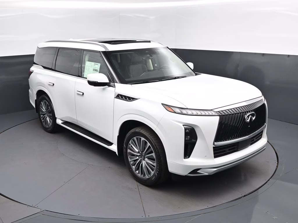 2026 White INFINITI QX80 LUXE RWD SUV