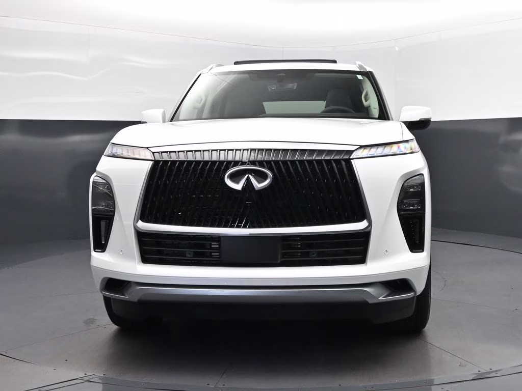 2026 White INFINITI QX80 LUXE RWD SUV