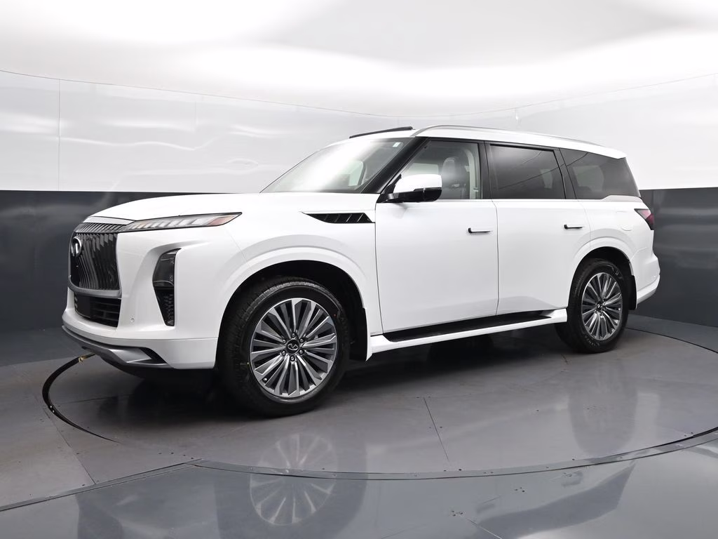 2026 White INFINITI QX80 LUXE RWD SUV