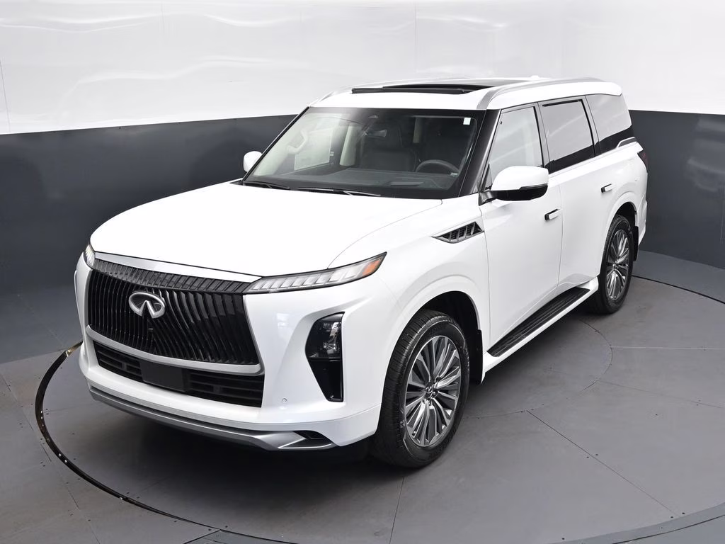 2026 White INFINITI QX80 LUXE RWD SUV