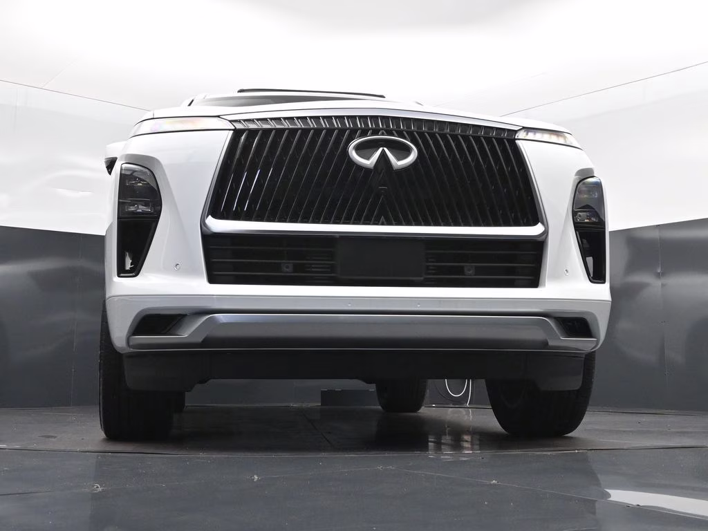 2026 White INFINITI QX80 LUXE RWD SUV