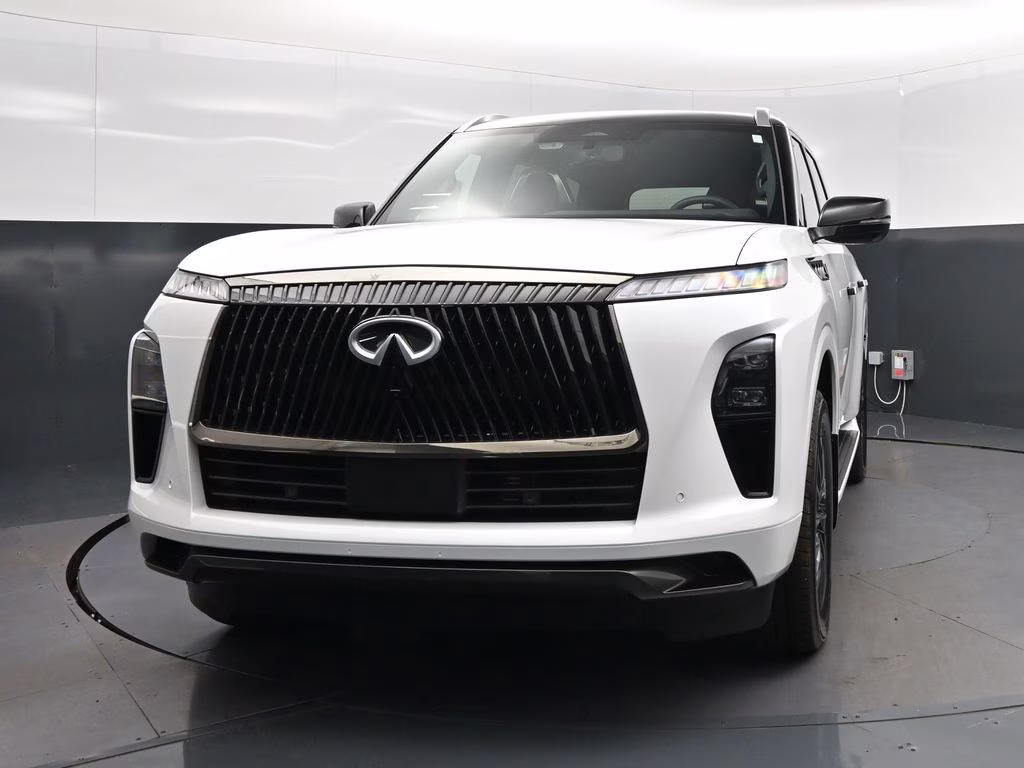 2026 White / Black INFINITI QX80 AUTOGRAPH 4X4 SUV