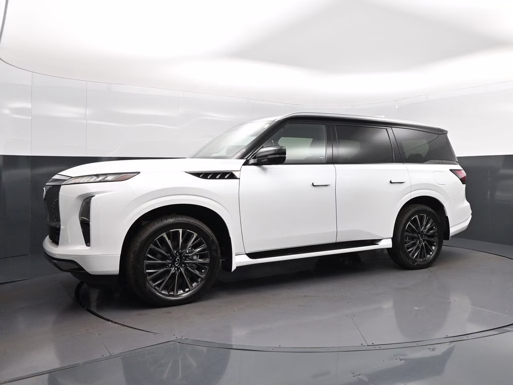 2026 White / Black INFINITI QX80 AUTOGRAPH 4X4 SUV