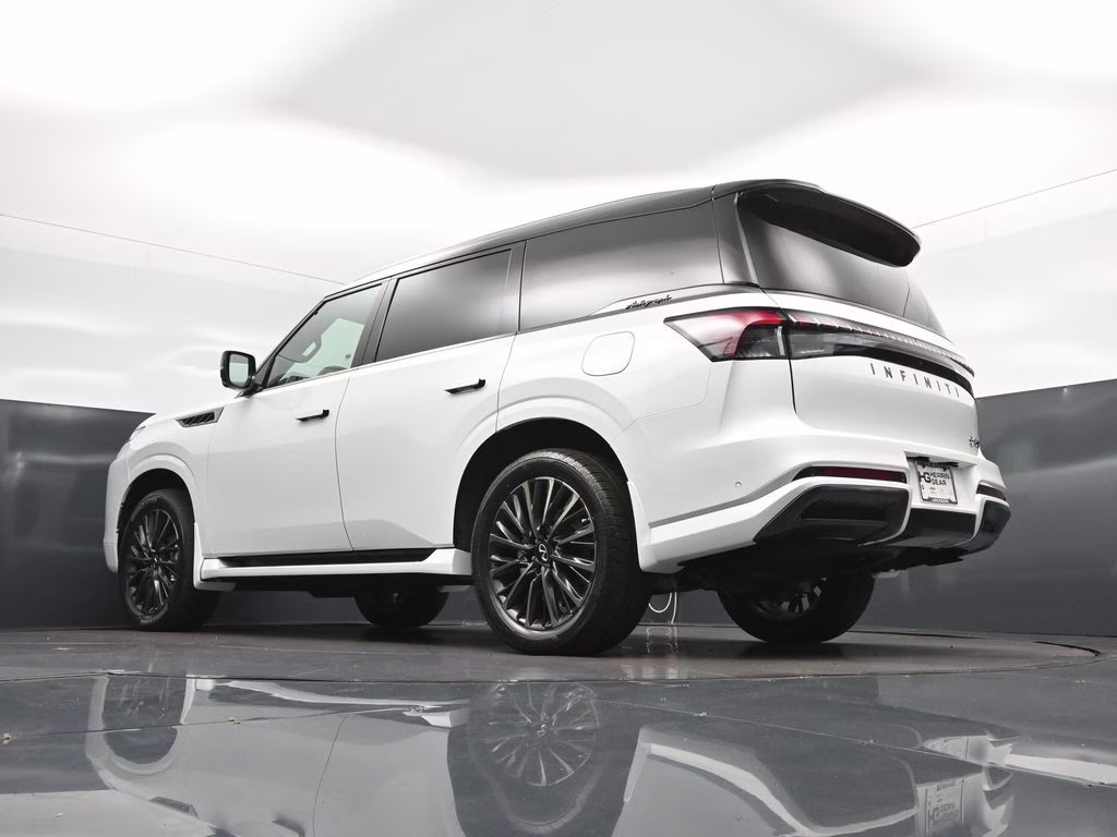 2026 White / Black INFINITI QX80 AUTOGRAPH 4X4 SUV