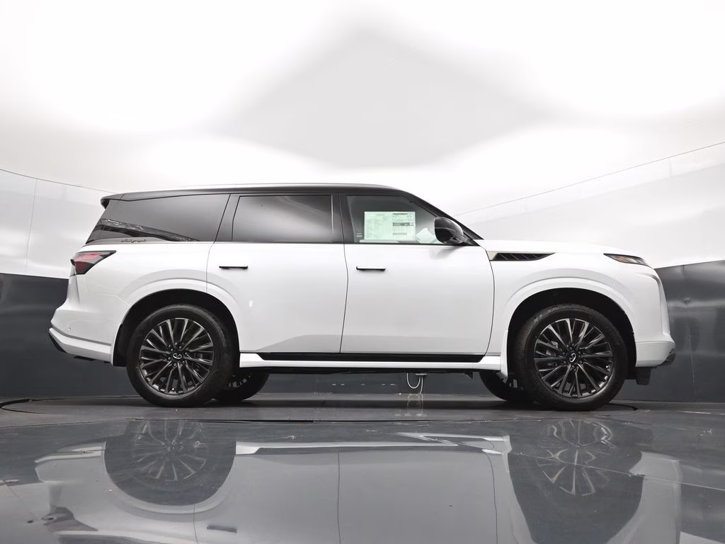 2026 White / Black INFINITI QX80 AUTOGRAPH 4X4 SUV