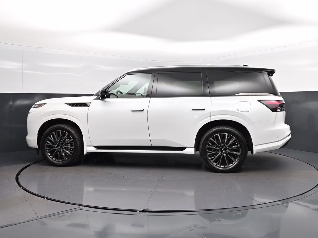 2026 White / Black INFINITI QX80 AUTOGRAPH 4X4 SUV