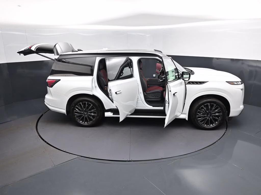 2026 White / Black INFINITI QX80 AUTOGRAPH 4X4 SUV