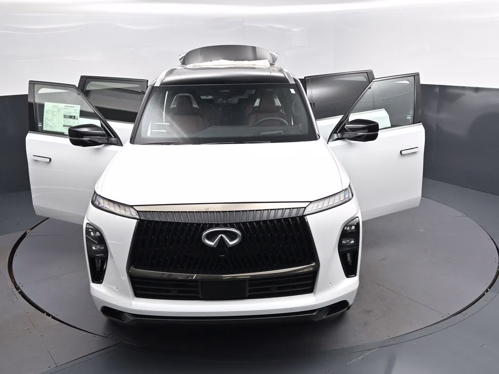 2026 White / Black INFINITI QX80 AUTOGRAPH 4X4 SUV