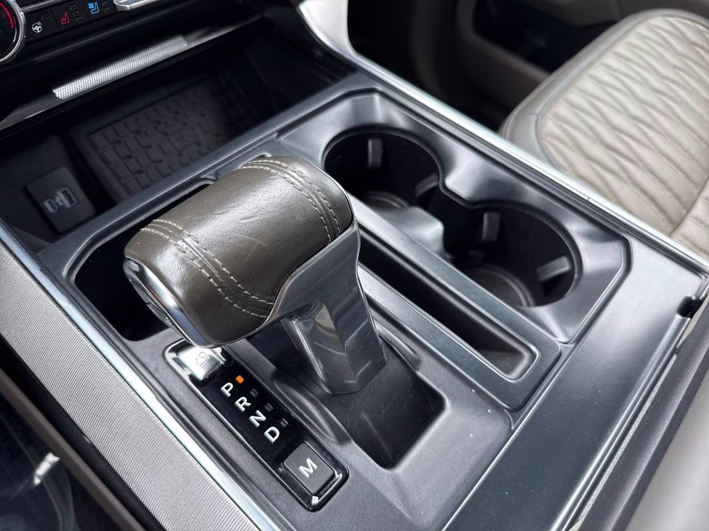 2024 Agate Black Metallic Ford F-150 Platinum 4X4 Truck