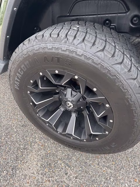 2022 Sarge Green Clearcoat Jeep Wrangler Unlimited Sahara 4X4 SUV