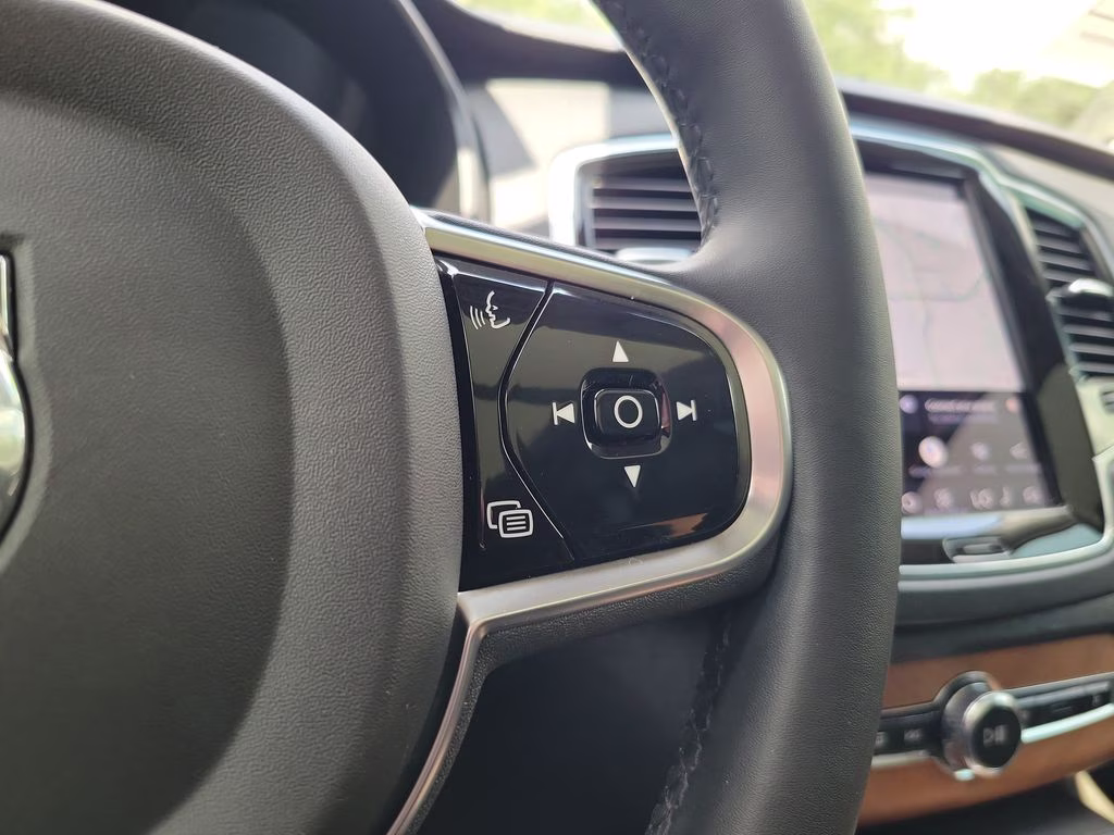 2023 Onyx Black Metallic Volvo XC90 Plus AWD SUV