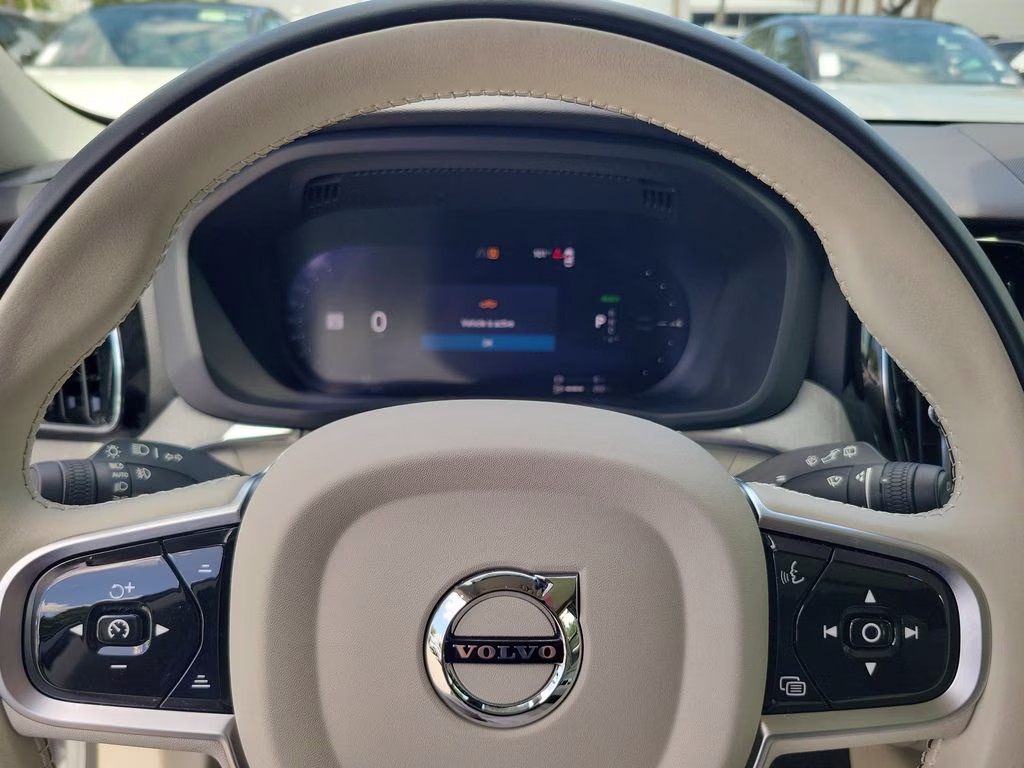 2025 Vapour Grey Metallic Volvo XC60 Plus AWD SUV