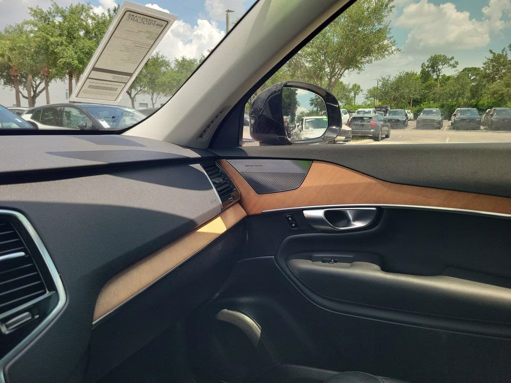2023 Onyx Black Metallic Volvo XC90 Plus AWD SUV