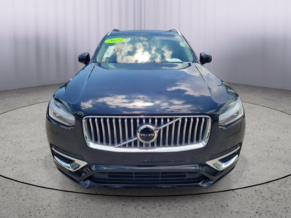 2023 Onyx Black Metallic Volvo XC90 Plus AWD SUV