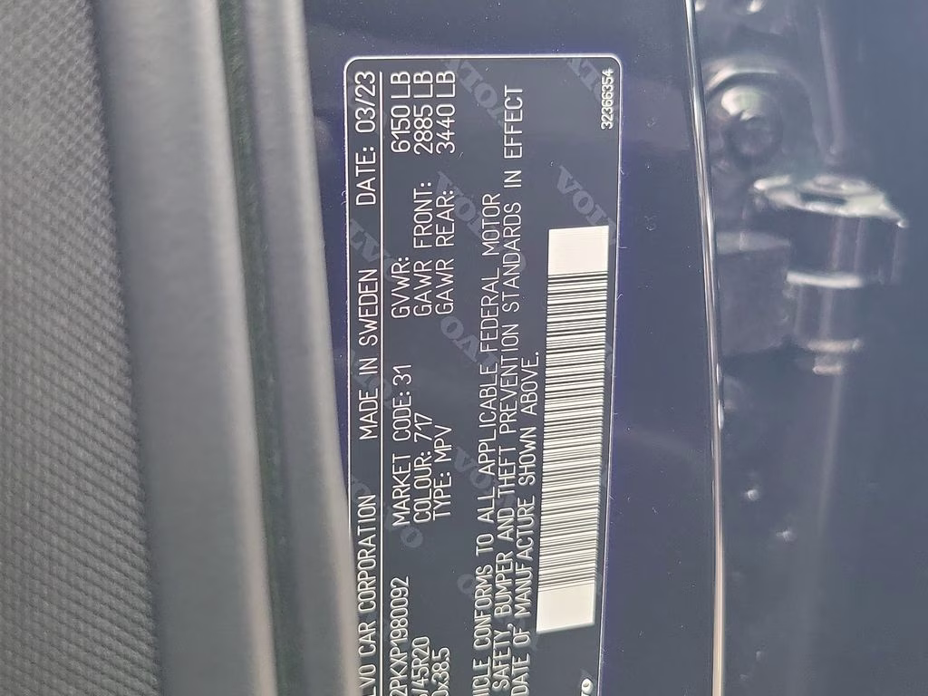 2023 Onyx Black Metallic Volvo XC90 Core AWD SUV