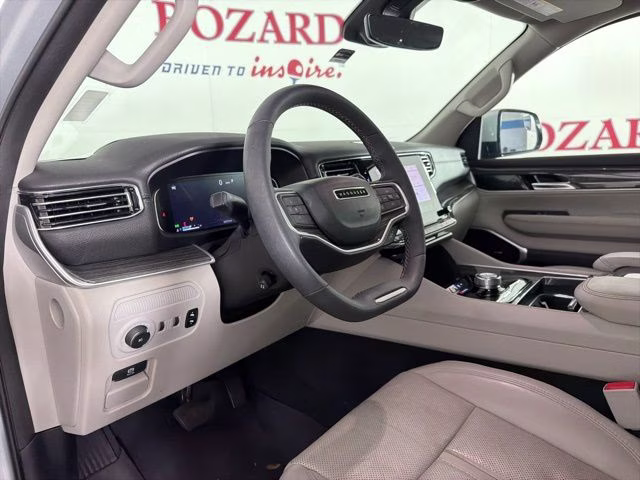 2022 Silver Zynith Jeep Wagoneer Series III RWD SUV