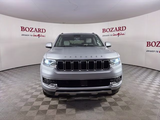 2022 Silver Zynith Jeep Wagoneer Series III RWD SUV