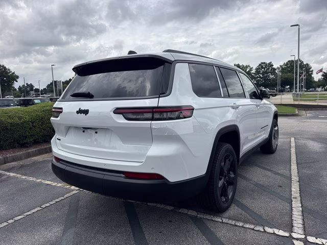 2026 Bright White Clearcoat Jeep Grand Cherokee L Limited 4X4 SUV