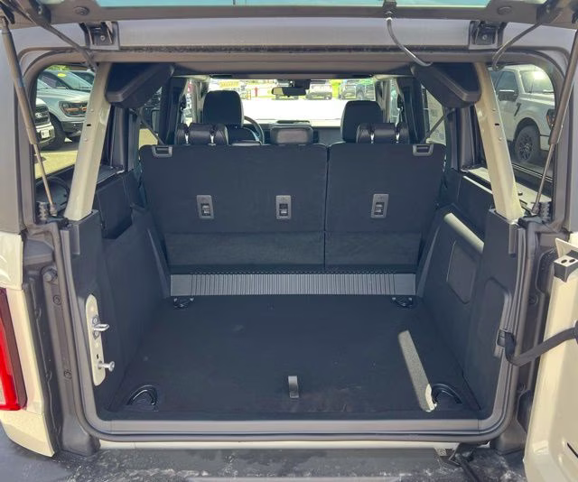 2026 Desert Sand Ford Bronco Big Bend 4X4 SUV