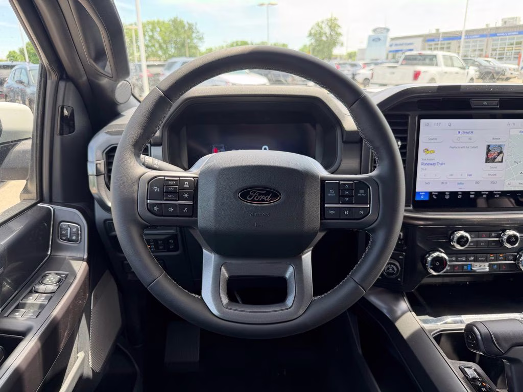 2026 Avalanche Ford F-150 Lariat 4X4 Truck