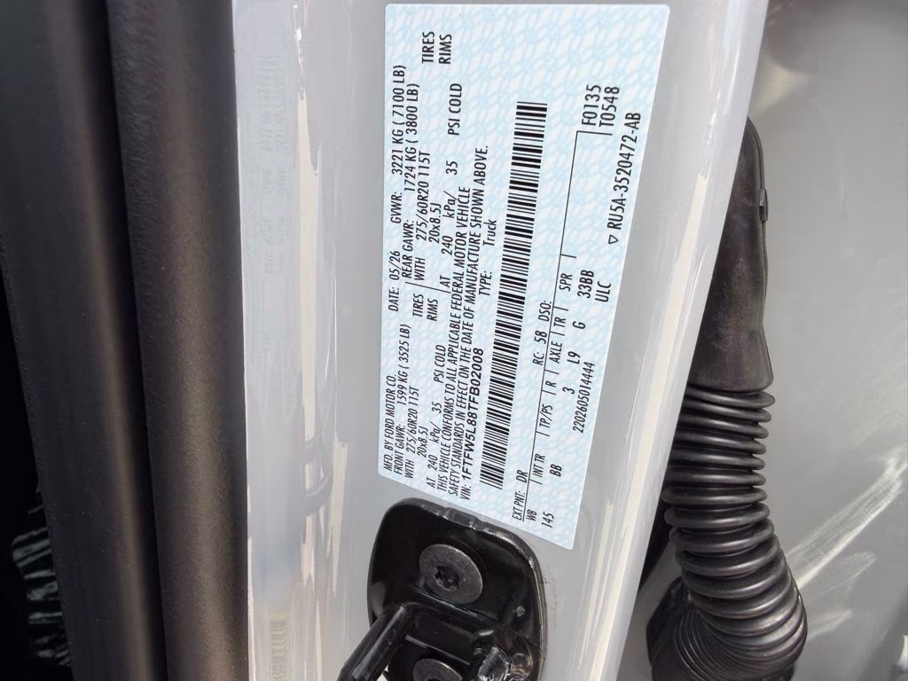 2026 Avalanche Ford F-150 Lariat 4X4 Truck