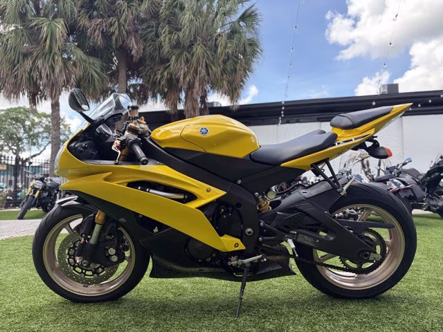 2016 Yamaha R6