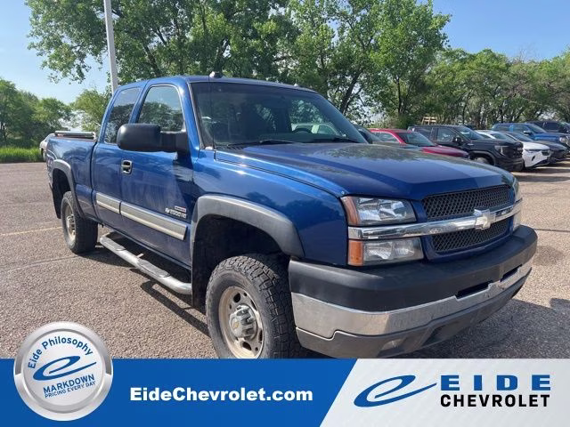 2004 Arrival Blue Metallic Chevrolet Silverado 2500HD LS 4X4 Truck