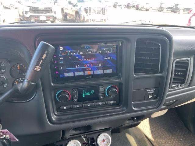 2004 Arrival Blue Metallic Chevrolet Silverado 2500HD LS 4X4 Truck