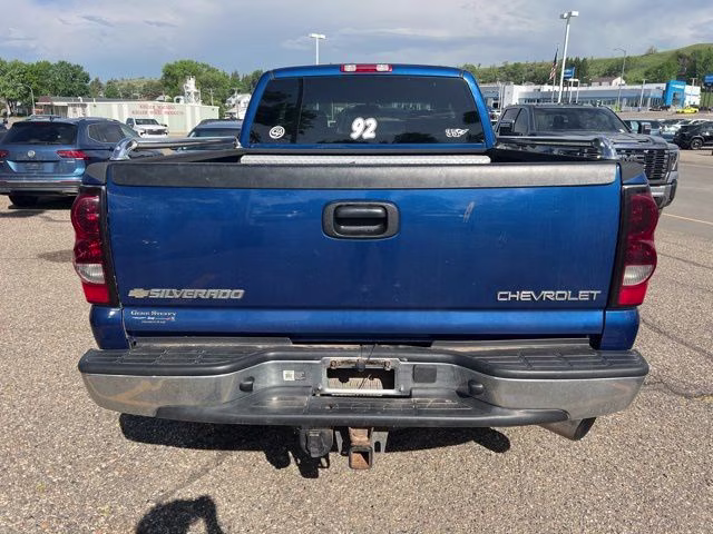 2004 Arrival Blue Metallic Chevrolet Silverado 2500HD LS 4X4 Truck