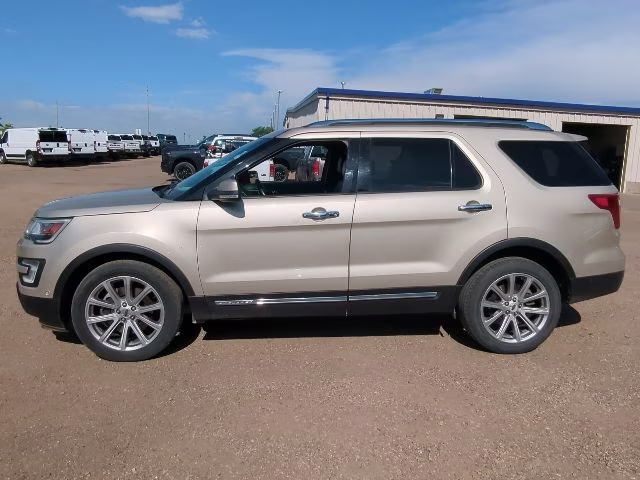 2017 White Gold Metallic Ford Explorer Limited 4X4 SUV