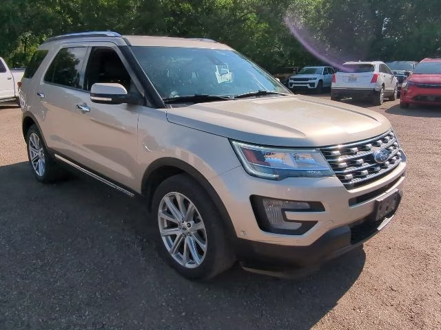 2017 White Gold Metallic Ford Explorer Limited 4X4 SUV