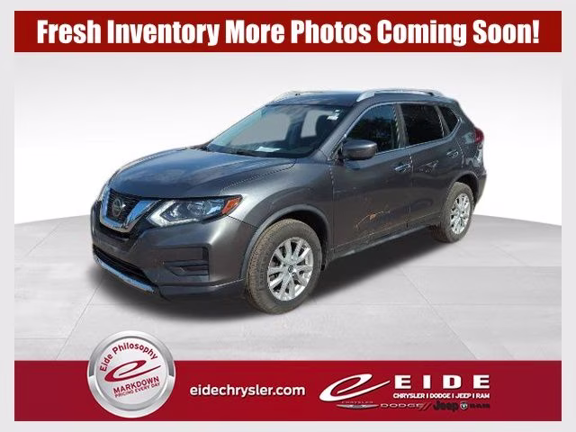 2018 Gun Metallic Nissan Rogue SV AWD SUV