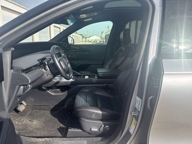 2024 Silver Radiance Metallic Clearcoat Lincoln Nautilus Reserve AWD SUV