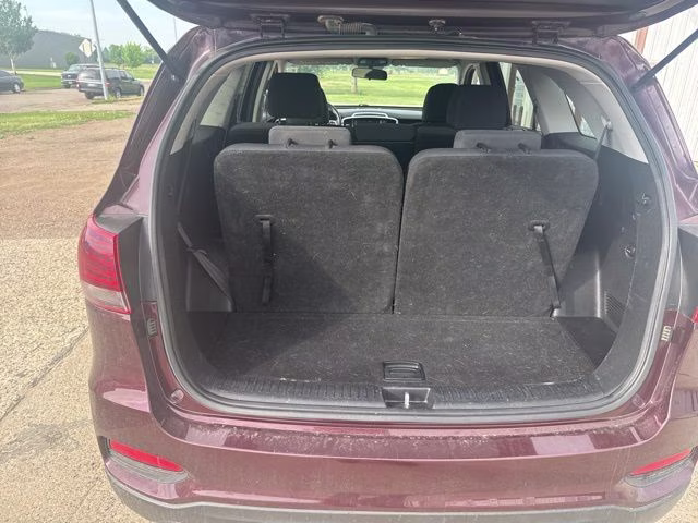 2019 Maroon Kia Sorento LX AWD SUV