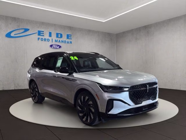 2024 Radiance Metallic Lincoln Nautilus Reserve AWD SUV