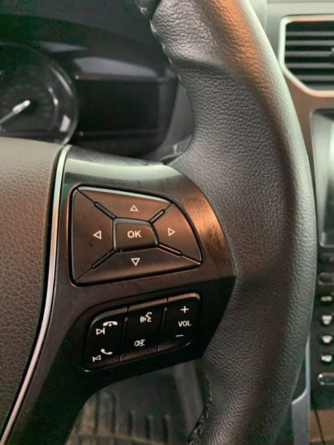 2017 White Gold Metallic Ford Explorer Limited 4X4 SUV
